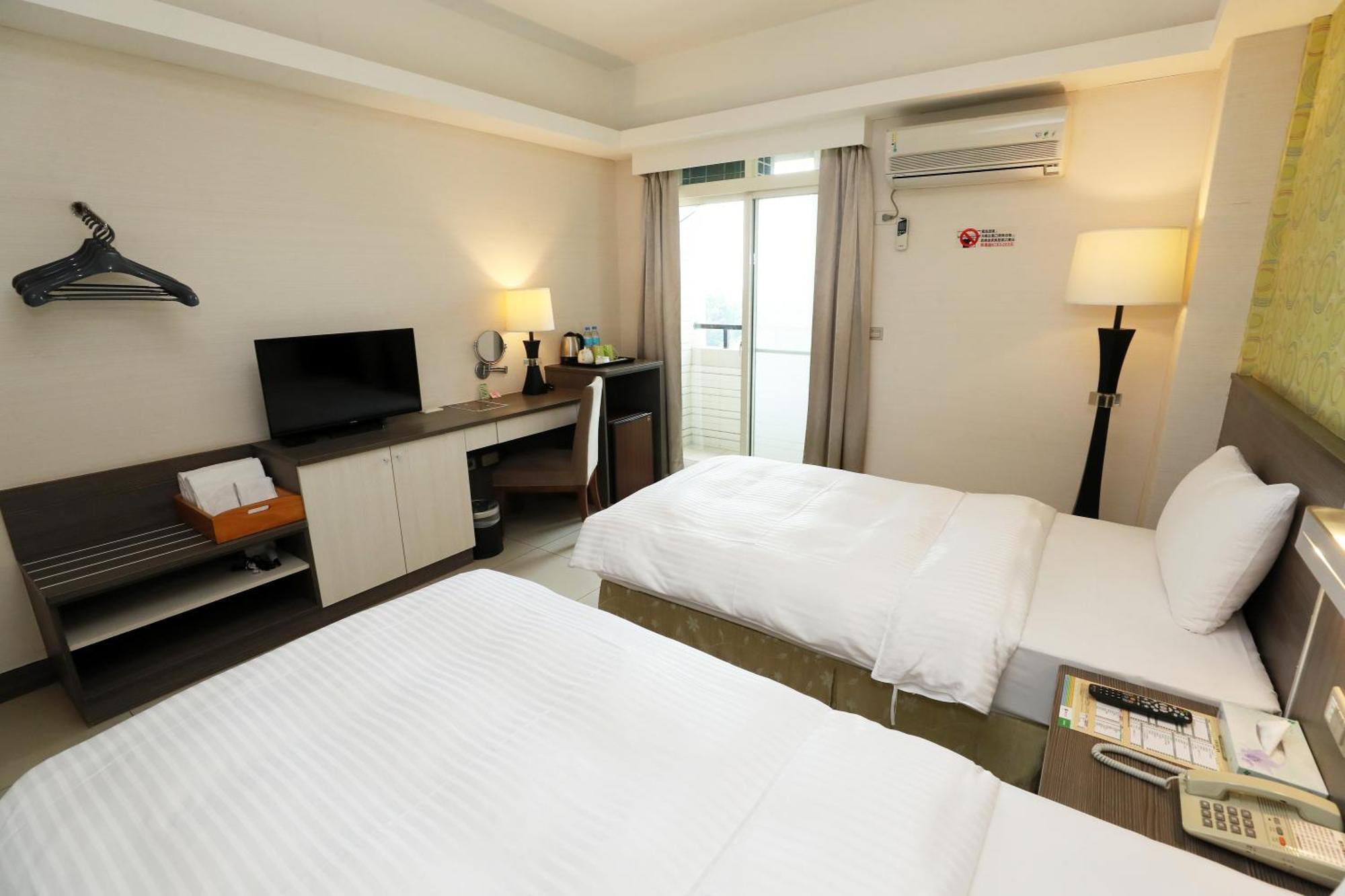 Hoya Resort Hotel Chiayi Bagian luar foto
